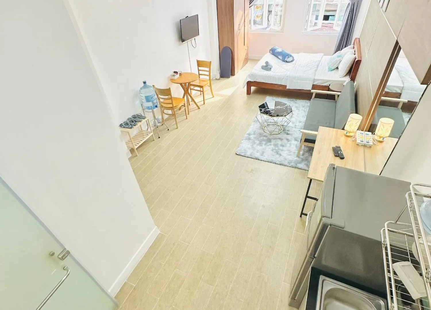 Spacious Studio - Heart Of District 1 Apartment Ho Chi Minh City